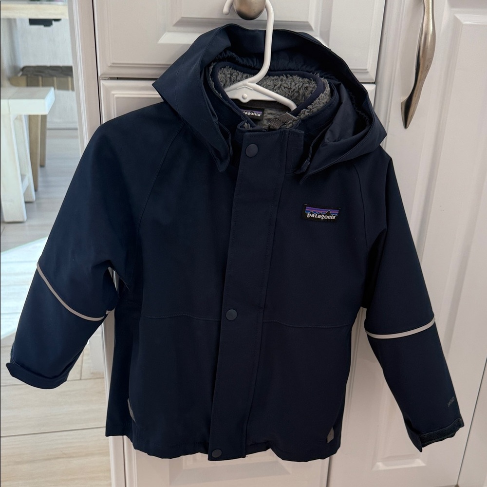 Patagonia Kids Dark Blue 2 in 1 jacket